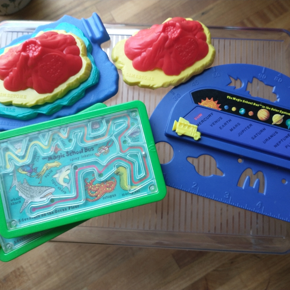 Vintage Magic School Bus Happy Meal Toys